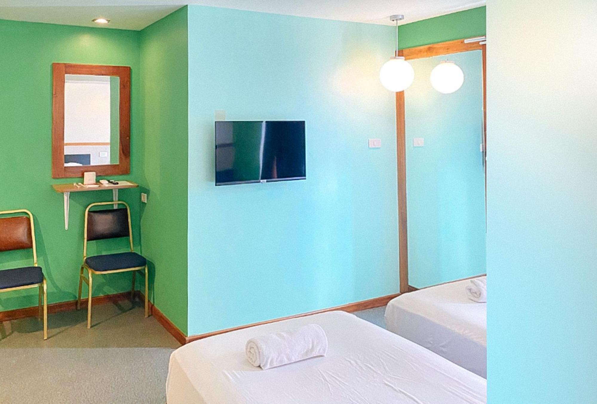 Villa Rosita Hotel Naga City By Reddoorz Exterior photo